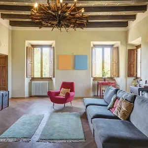 Palazzo Gatteschi , Poppi Italia